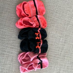 Under Armour 3 pair no show socks
